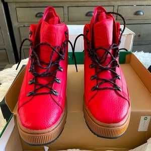 Puma The Ren Boot Waterproof; Men’s in Barbados Cherry, worn once!
